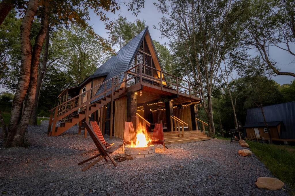 Valhalla Cabins Aframes With Hot Tubs & Sauna Cosby Exterior photo